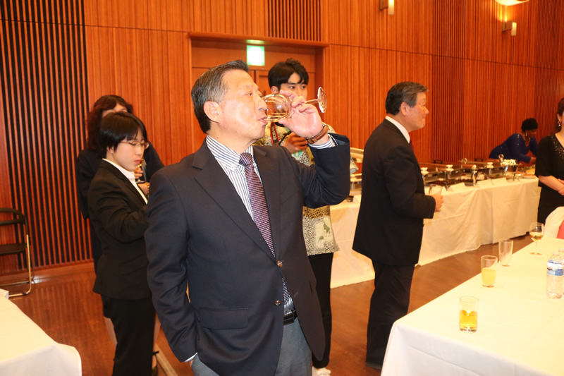 トーゴ共和国独立記念パーティにて　写真4